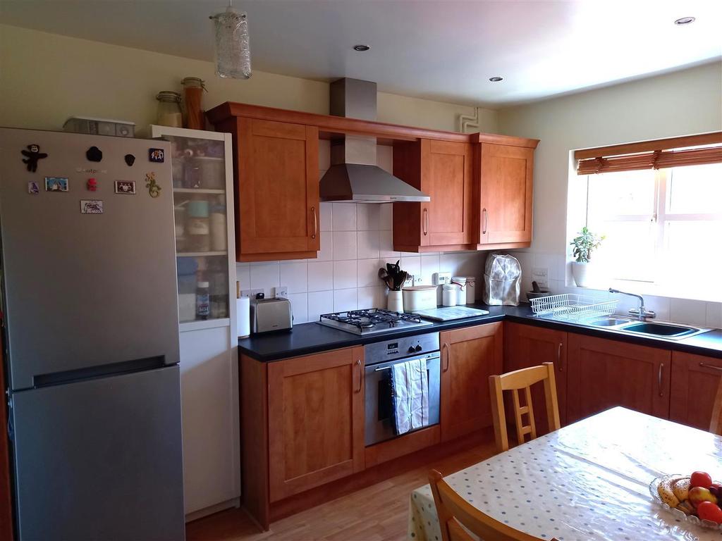 Langley Park Way, Sutton Coldfield 3 bed house £340,000