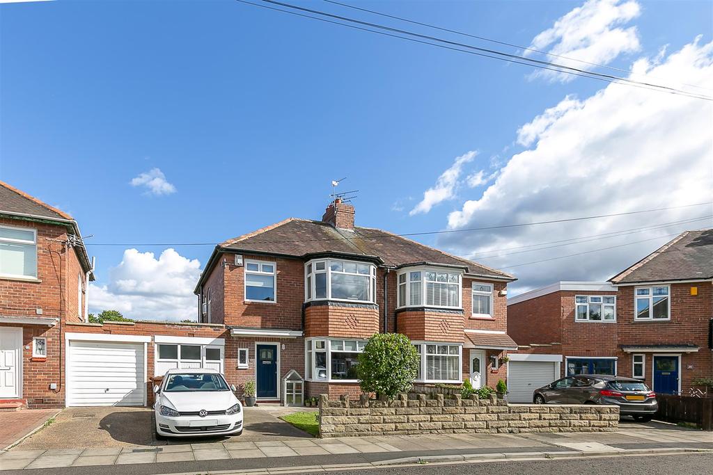 Ridgewood Crescent, South Gosforth, Newcastle upon Tyne 3 bed semi