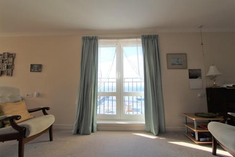 1 bedroom flat for sale - Cumbrae Court Largs