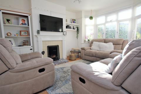 3 bedroom semi-detached house for sale - Wharfdale Road, Parkstone, Poole, BH12