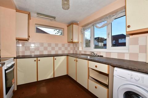 24 Gatesden Road, Fetcham, Leatherhead, KT22 9QR