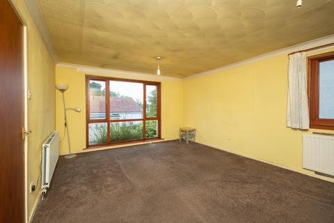 16 Banks Crescent, Crieff, PH7 3SR