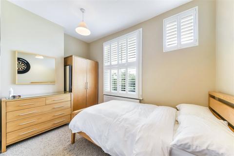 94a Lauriston Road, London, E9 7HA