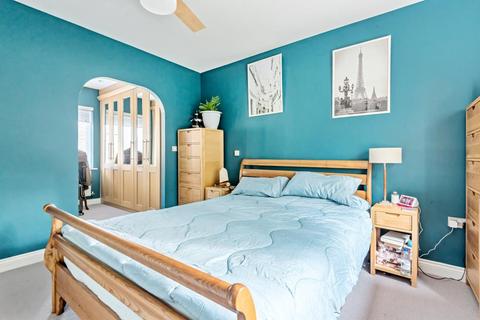4 Marsh Walk, Witney, OX28 1YF