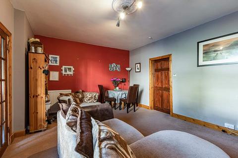 2 bedroom flat for sale - 6/1, Howlands Terrace, Hawick TD9 7ED