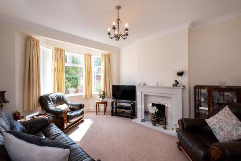 5 bedroom semi-detached house for sale - Irwin Avenue, Heworth Green, York, YO31