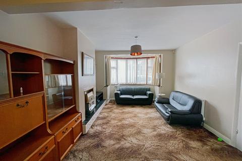 20 Carlyon Close, Wembley, HA0 1HR