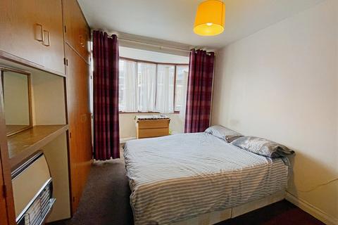 20 Carlyon Close, Wembley, HA0 1HR
