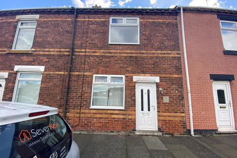 2 bedroom terraced house to rent, Victoria Street, Shotton Colliery, Durham