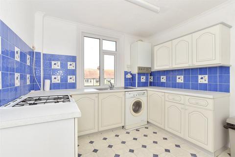 2 bedroom flat for sale, Minnis Road, Birchington, Kent