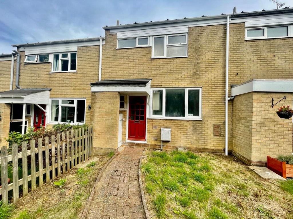 The Medway, Daventry... 3 bed terraced house £190,000