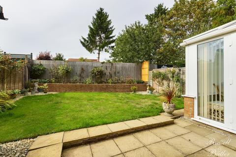 7 Bernardines Way, Buckingham, MK18 1BF
