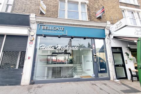 Shop to rent - Archway Road, Highgate, N6