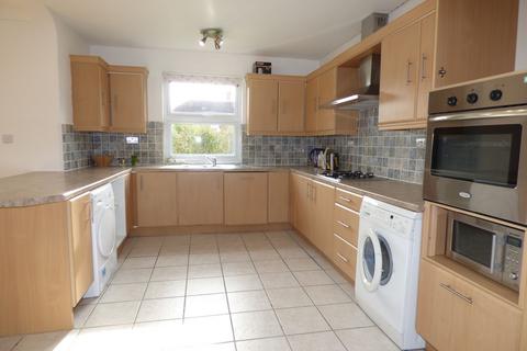 3 bedroom semi-detached house to rent, Noel Road, London