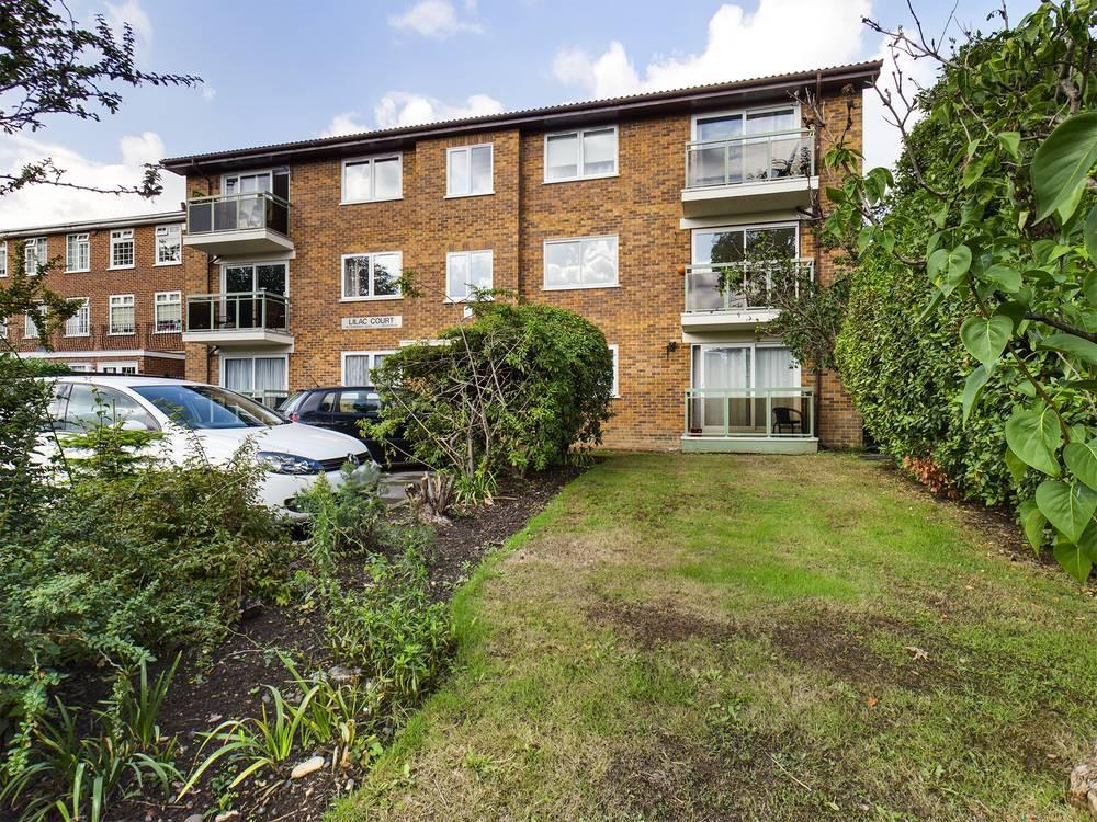 Lilac Court, 101 Albemarle Road, Beckenham, Kent, BR3 1 bed flat £