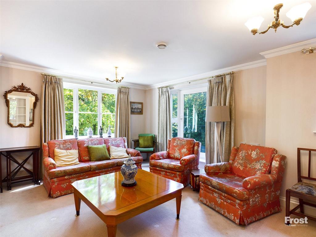 Pegasus Court, Albany Place, Egham... 3 bed apartment for sale £350,000