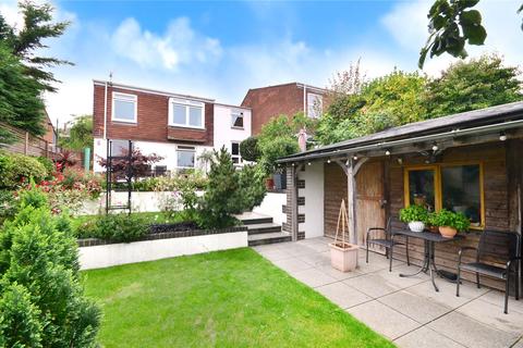 4 bedroom end of terrace house for sale - East Grinstead, West Sussex, RH19