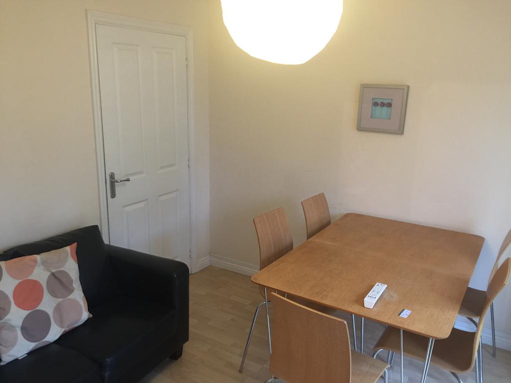 Cambridge letting agents dining room