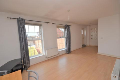 2 bedroom flat to rent, Standishgate, Swinley, Wigan, WN1