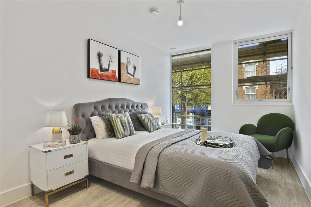 RHBP - Show Flat 144-156 Uxbridge Rd, W7 (36).jpg