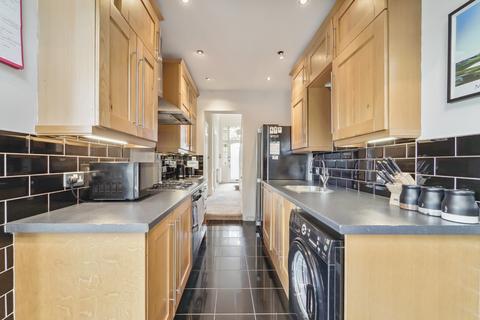 9 Blairbeth Drive, Glasgow, G44 4RU