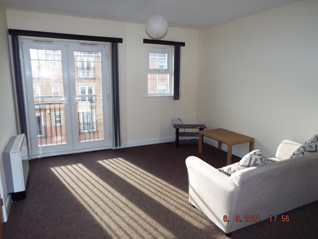 Moulton Chase, Hemsworth WF9 2 bed apartment to rent £750 pcm (£173 pw)