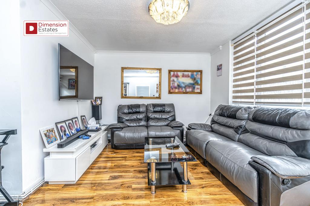 Hassett Road, Homerton, Hackney, E9 3 bed terraced house for sale £