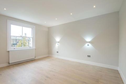 3 bedroom flat for sale - St Augustines Road, London, NW1