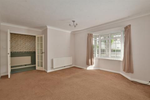 136 Carshalton Park Road, Carshalton, SM5 3SG