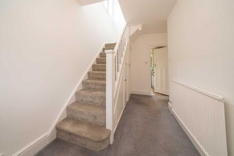 51 Chipperfield Road, Hemel Hempstead, HP3 0AJ