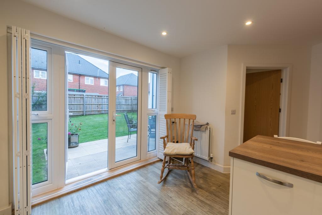9 Cowslip Way (7)
