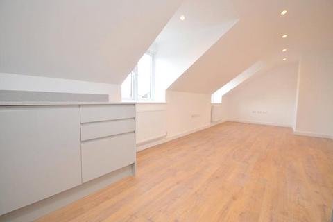 2 bedroom apartment to rent, St Lawrence Road, Upminster, Essex, RM14