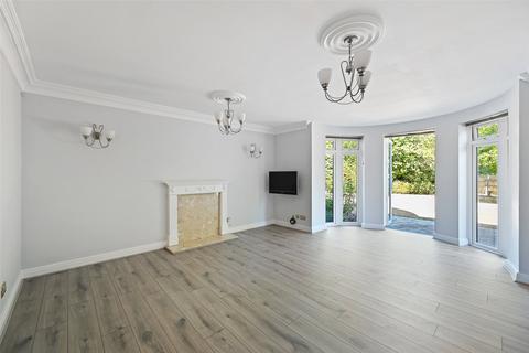 2 bedroom apartment to rent - Knights Green, Millers Close, Rickmansworth, Hertfordshire, WD3