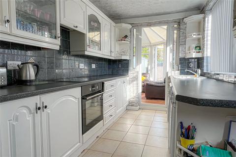 68 Williams Crescent, Chadderton, Oldham, OL9 8BJ