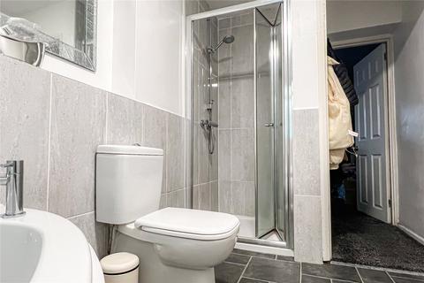68 Williams Crescent, Chadderton, Oldham, OL9 8BJ