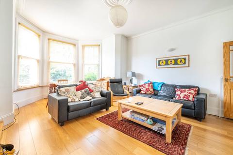 2 bedroom flat to rent - Muswell Hill Road, Muswell Hill, London, N10