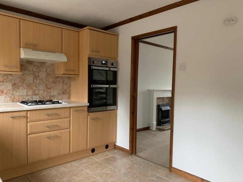 Burras Lane, Otley, LS21 3EP 2 bed semidetached house £795 pcm (£183 pw)
