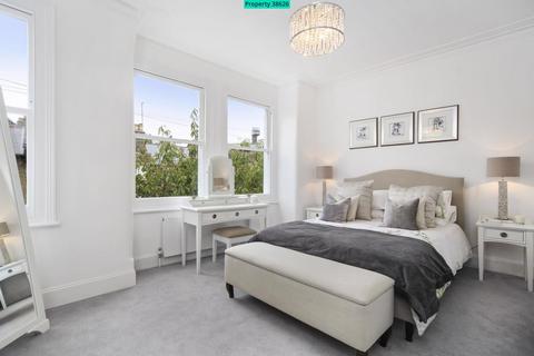 undefined, Biscay Road, London, W6 8JN