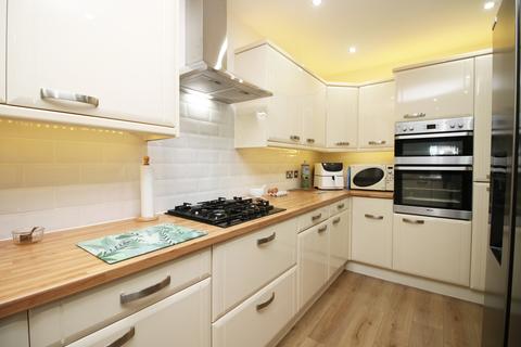 2 bedroom bungalow for sale, Ullswater Avenue,  Fleetwood, FY7