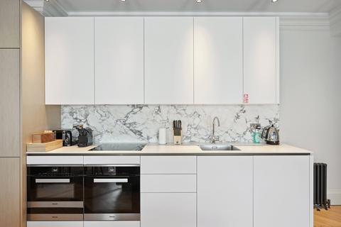 1 bedroom apartment to rent, King Street, London, WC2E