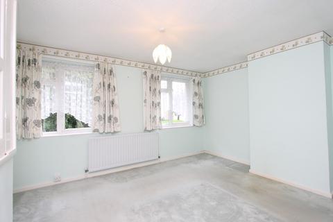 64 Long Walk, Epsom, KT18 5TP