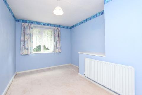 64 Long Walk, Epsom, KT18 5TP