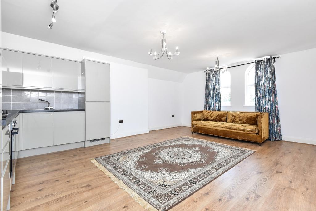 Bolton Road Chiswick W4 1 bed apartment £1,700 pcm (£392 pw)