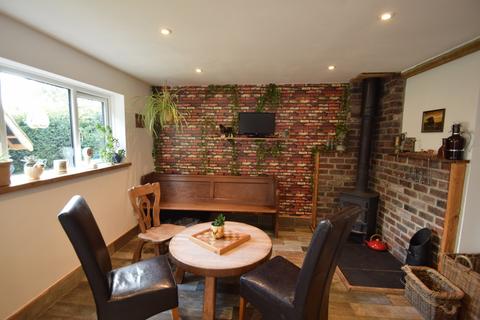 5 Hill View, Pencoed, Bridgend, CF35 6JW