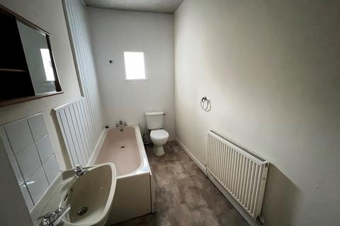 2 bedroom terraced house to rent - Redearth Road, Darwen