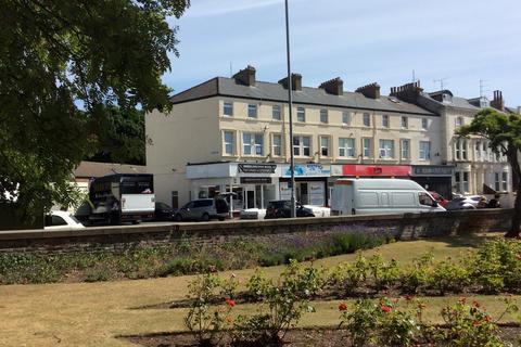 2 bedroom flat to rent, Quay Road, Bridlington