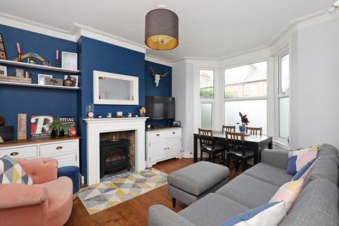 27 Park Road, Hounslow, TW3 2EX