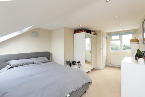 27 Park Road, Hounslow, TW3 2EX