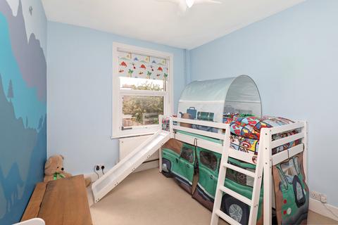 27 Park Road, Hounslow, TW3 2EX