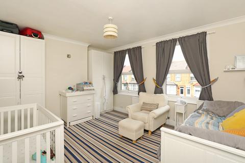 27 Park Road, Hounslow, TW3 2EX